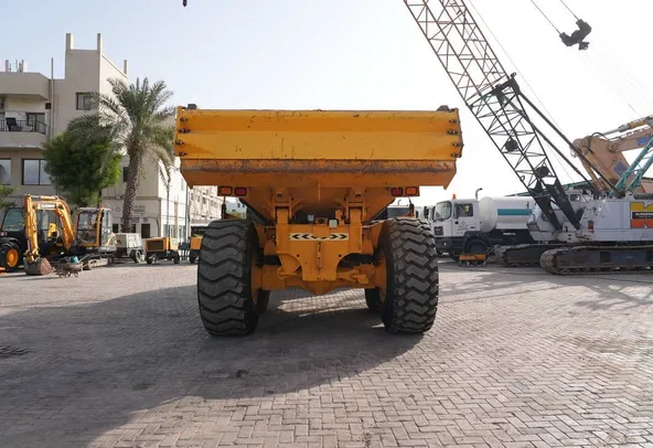 volvo A35F dump truck rear view