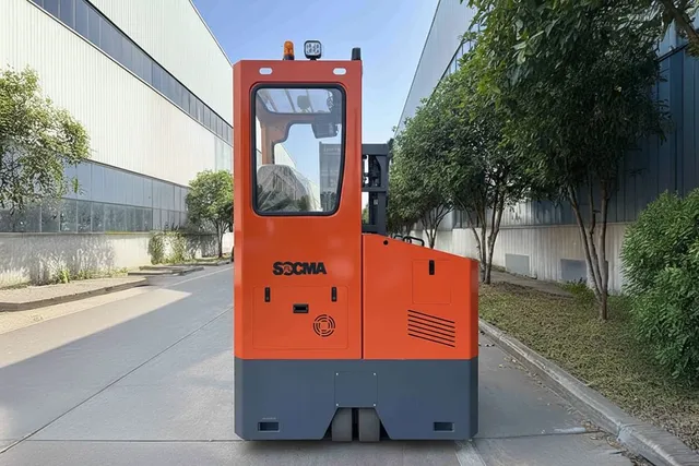 2025 Socma MQ2530 All-Directional Electric Forklift Rear View