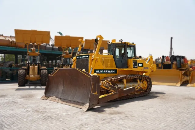 Used Komatsu D155A-6 Crawler Dozer 2006 | Al Marwan
