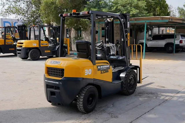 2025 Socma HNF-30 Diesel Forklift Rear Right View