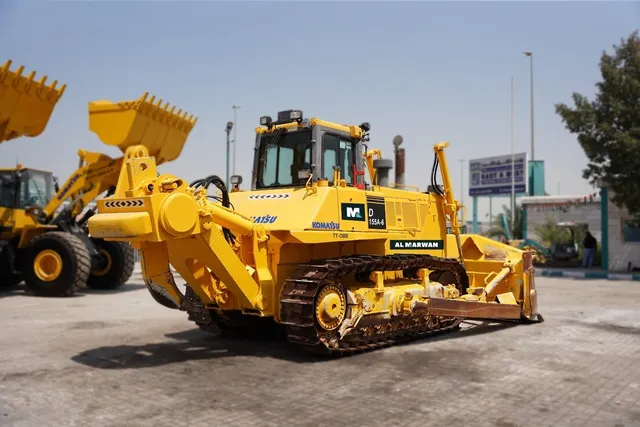 Used Komatsu D155A-6 Crawler Dozer 2006 | Al Marwan