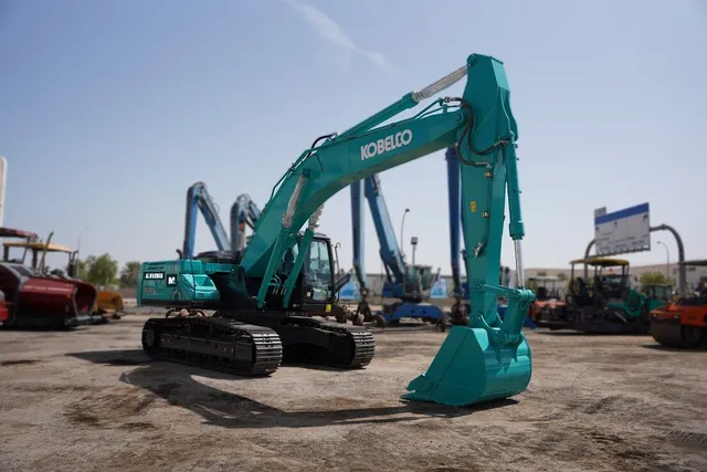 New Kobelco SK350LC-10 Crawler Excavator | Al Marwan