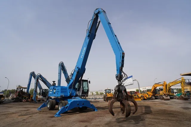 Terex Fuchs MHL 350 Material Handler 2009 | Al Marwan