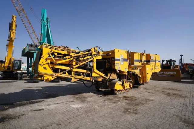 2001 CMI (Terex) PR800-7 Cold Miller front left view - Al Marwan Heavy Machinery