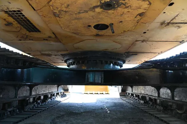 2020 CAT Caterpillar 323D3 Medium 22-Ton Tracked Excavator Crawler Digger-Undercarriage