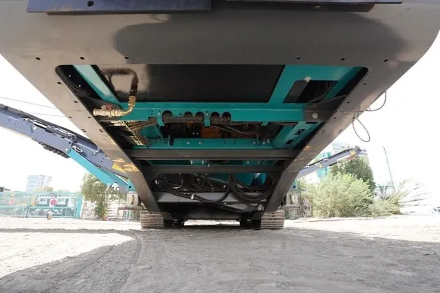 Brand New Powerscreen Horizon 6203 Triple Deck Screener