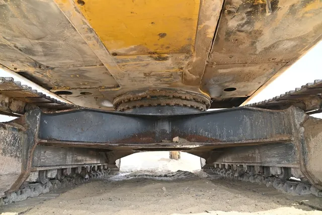 2015 Used Komatsu PC220-8M0 Track Excavator Crawler Digger