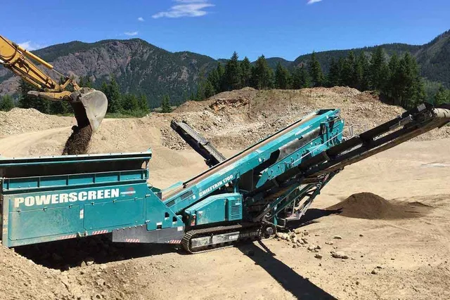 New Powerscreen Chieftain 1700 2 Deck Screener for Sale
