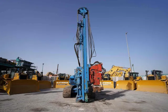 1989 Sennebogen Zeppelin ZR26 with ABI Vibro Hammer Front View - PD-0009