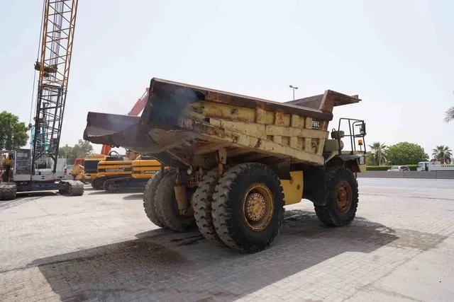 1995 Cat 769C Rigid Dump Truck Rear Right View - RD-0187