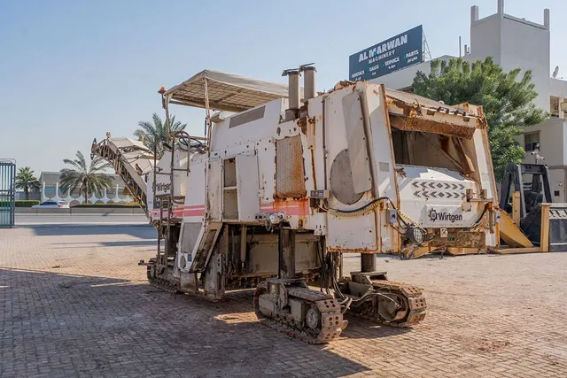 1995 Wirtgen 2000DC Cold Miller Rear Left View