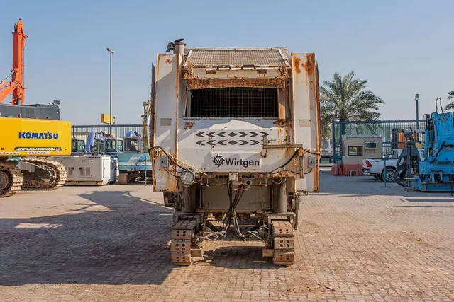 1995 Wirtgen 2000DC Cold Miller Rear View