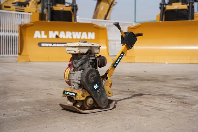 2003 Sakai PF65 Plate Compactor front left view - Al Marwan Machinery