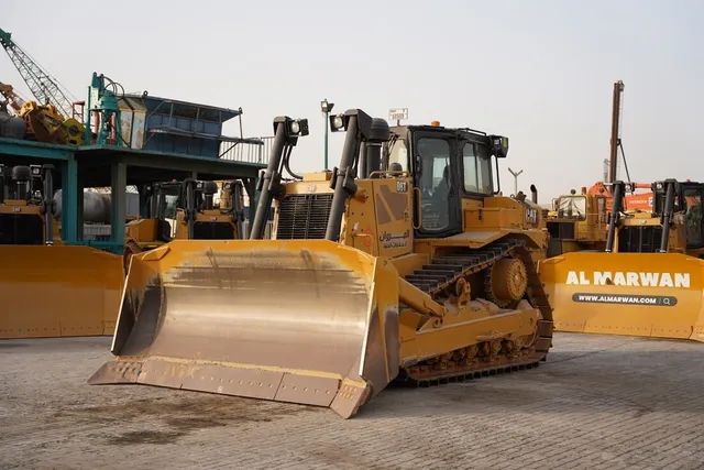 2021 Like-New Cat D8T Crawler Dozer - TT-0146 - Al Marwan