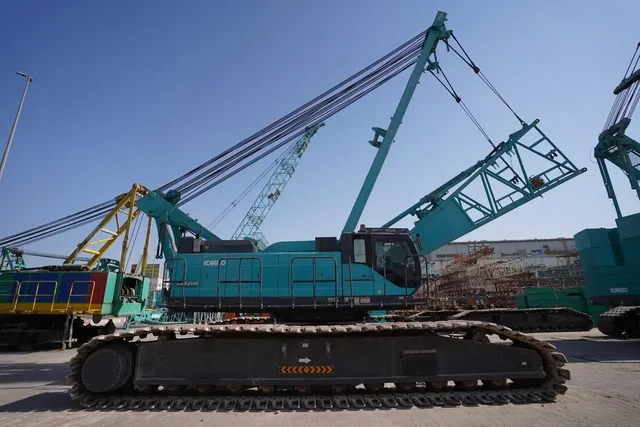 Used Kobelco CKS2500 Crawler Crane 2015 | Al Marwan