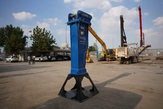 Toku TNB230LU Jackhammer 2024 | Al Marwan