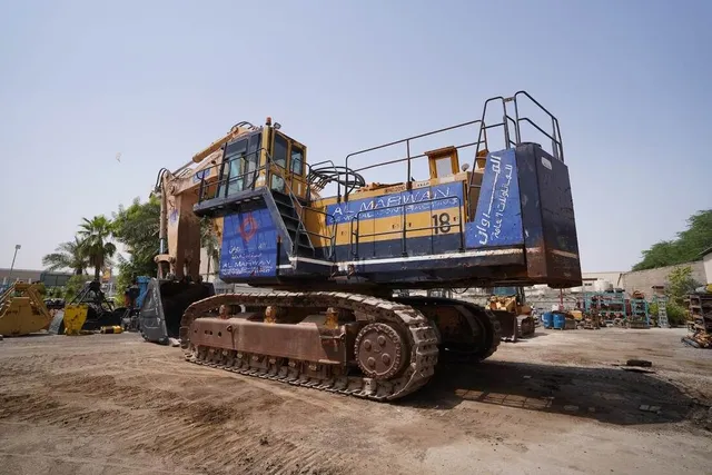 2000 Komatsu PC1600 AP-1 Large Excavator Rear Left View