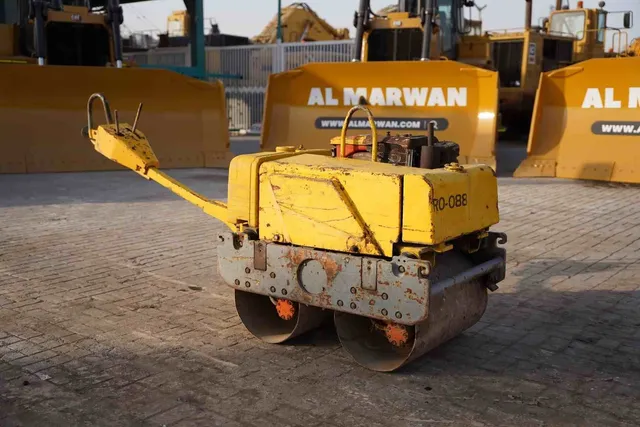 2002 Sakai HV51ST Walk-Behind Roller Front Right View - RO-0088