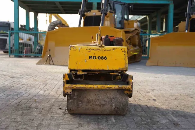 2002 Sakai HV51ST Walk-Behind Roller Front View - RO-0086