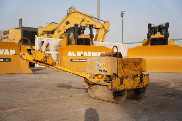 2002 Sakai HV51ST Walk-Behind Roller Rear Right View - RO-0086