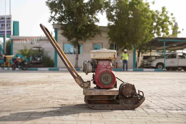 2003 Sakai PC100 Plate Compactor Right View - CP-0120