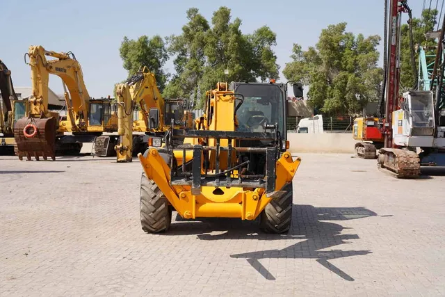 2003 JCB 532-120 Forklift Front Image