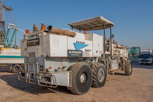 2003 Sakai ER550F Road Cutter Cold Miller Rear Right View