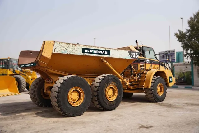 2004 Caterpillar 735 Articulated Dump Truck Rear Right View