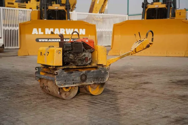 2004 Sakai HV51ST Walk-Behind Roller Front Left View - RO-0127