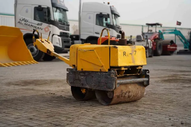 2004 Sakai HV51ST Walk-Behind Roller Front Right View - RO-0127