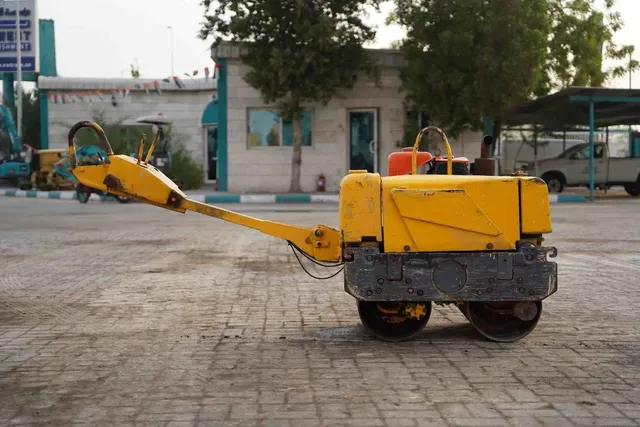 2004 Sakai HV51ST Walk-Behind Roller Right View - RO-0127