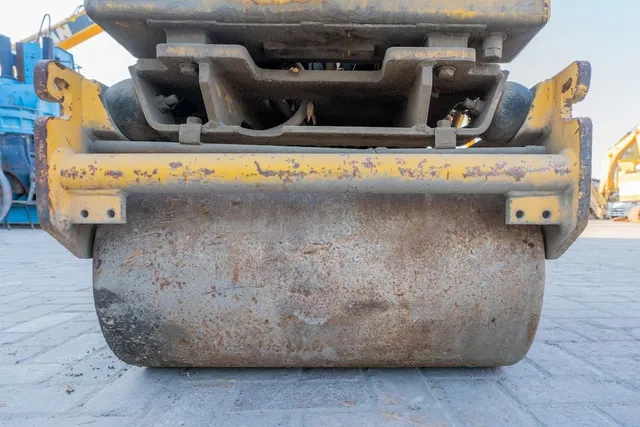 2004 Sakai HV60ST Walk-Behind Roller Under carriage View