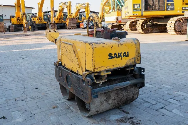 2005 Sakai HV60ST Walk-Behind Roller Front Right View