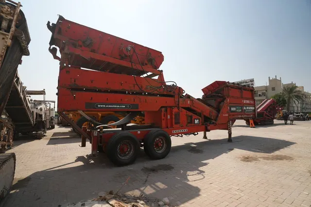 2005 Terex Finlay Mobile Screener Rear Right Image