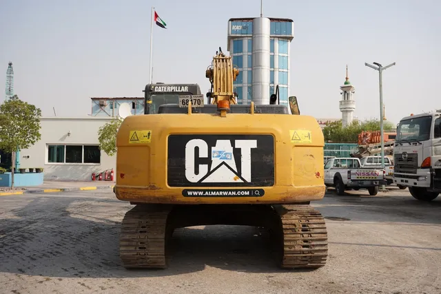 2007 CAT 320D Track Excavator Rear View - EX-0357