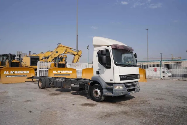 2008 DAF LF 55.280 Trailer Truck Front Right View - TK-0372