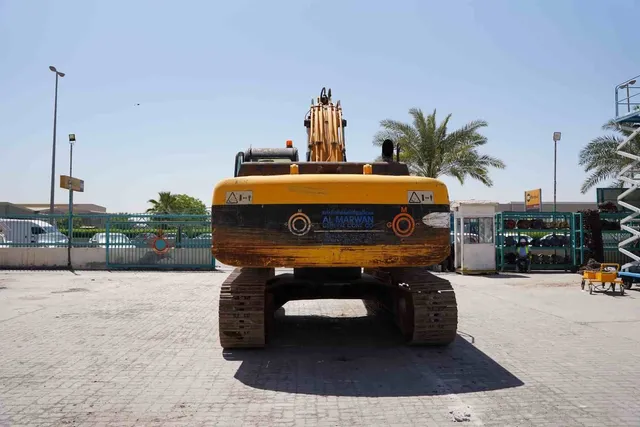 2008 JCB JS330LC Track Excavator Rear View - EX-0284