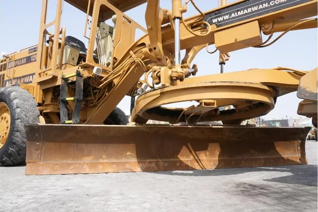 2008 Caterpillar 120H Motor Grader Under View