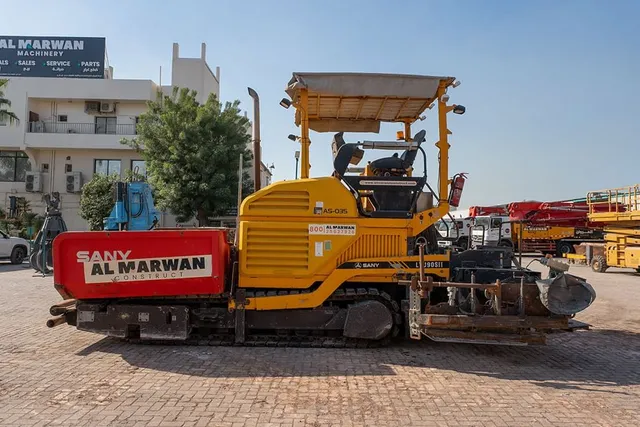 2008 Sany LTU90SII Asphalt Paver Left Side View