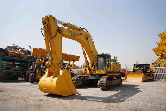 2009 Komatsu PC800SE-7 Track Excavator Front Left View - EX-0291