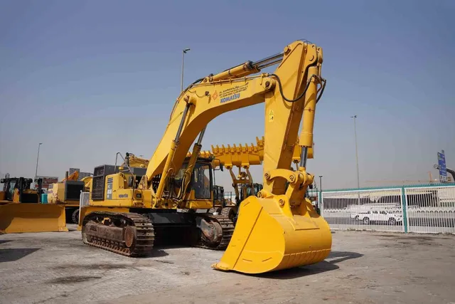 2009 Komatsu PC800SE-7 Track Excavator Front Right View - EX-0291