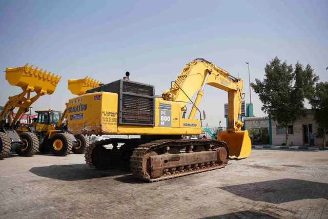 2009 Komatsu PC800SE-7 Track Excavator Rear Right View - EX-0291