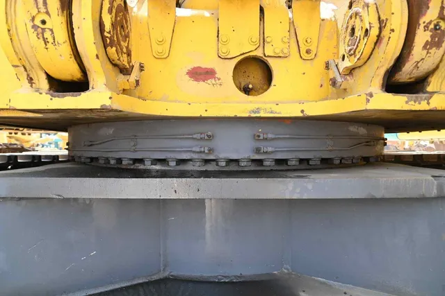 2009 Komatsu PC800SE-7 Track Excavator Undercarriage View - EX-0291