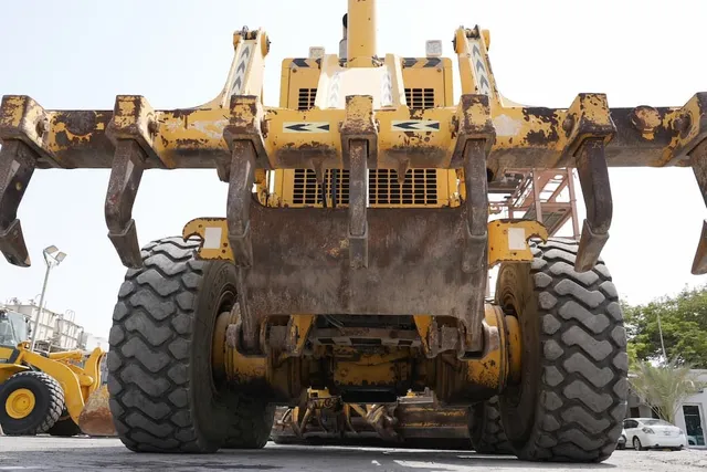 2009 Komatsu GD705A-4AE Motor Grader Under carriage View