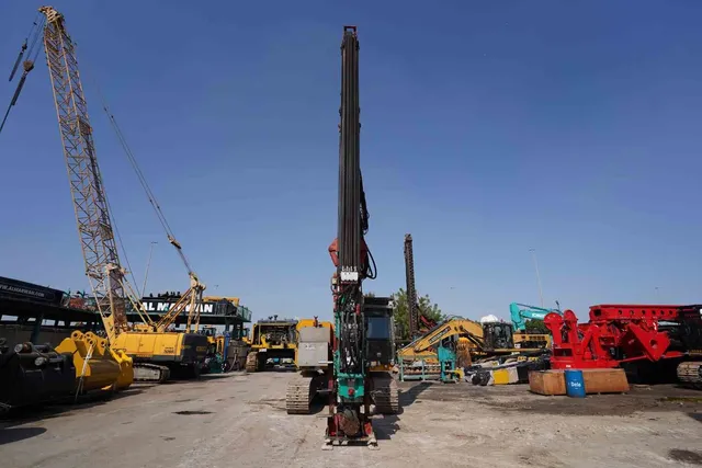 2011 Sennebogen Zeppelin SR35 ABI Mobilram 14-17 Piling Rig Front View - PD-0063