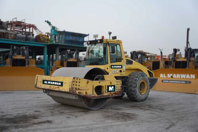 2014 Bomag BW 226 DH-4 Single Drum Roller Front Left View