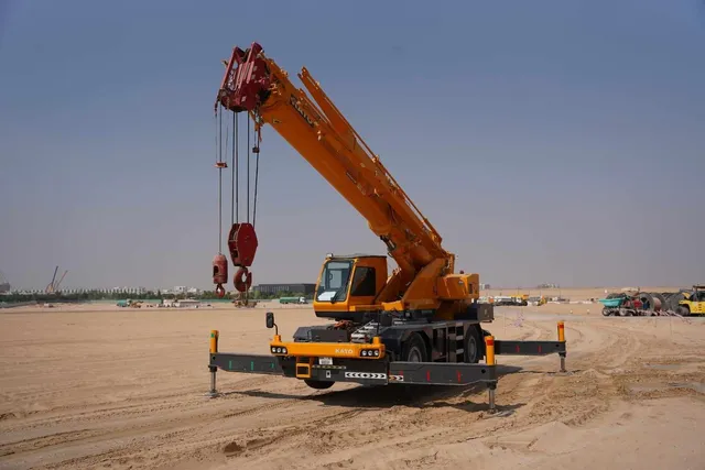 2015 Kato KR25H-V8 SR250Ri Mobile Crane Front Left View