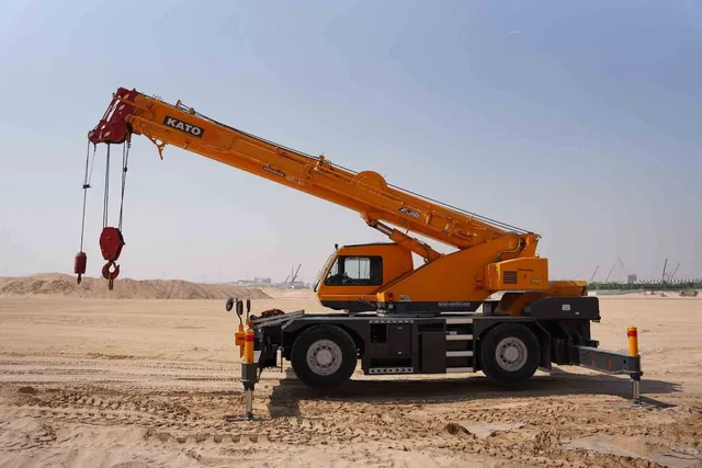 2015 Kato KR25H-V8 SR250Ri Mobile Crane Left View