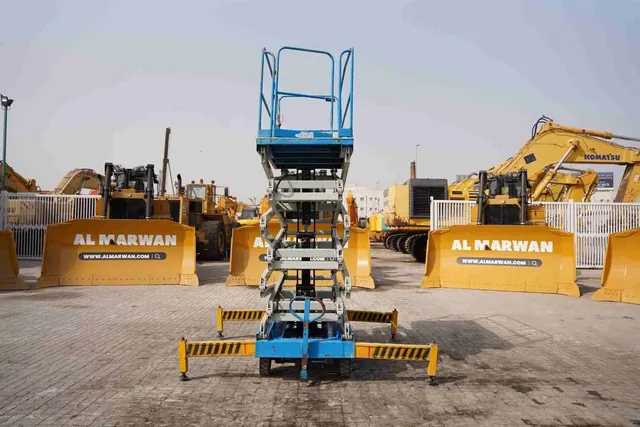 2016 Beta B500 Electric Scissor Lift Rear View - LF-0066