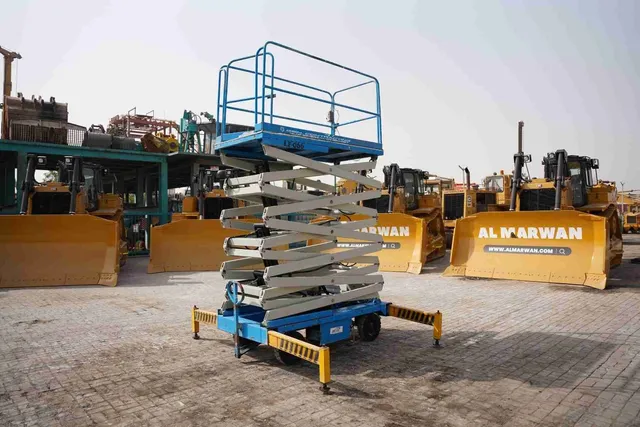 2016 Beta B500 Electric Scissor Lift Rear Right View - LF-0066